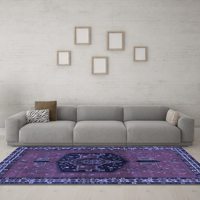 Machine Washable Persian Blue Traditional Rug in a Living Room, wshtr137blu