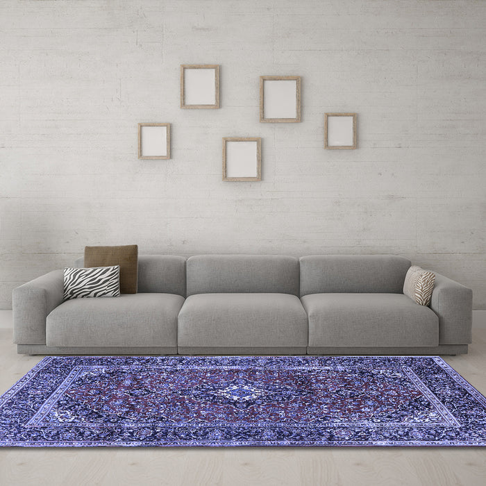 Machine Washable Persian Blue Traditional Rug in a Living Room, wshtr1380blu