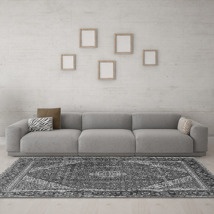 Machine Washable Persian Gray Traditional Rug in a Living Room,, wshtr1381gry