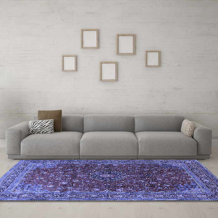 Machine Washable Persian Blue Traditional Rug in a Living Room, wshtr1383blu
