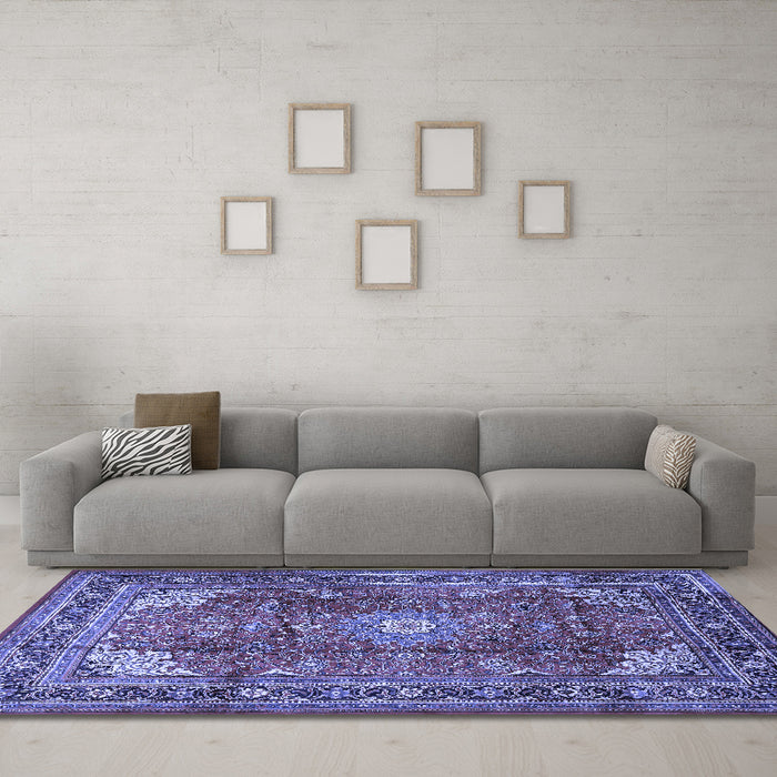 Machine Washable Persian Blue Traditional Rug in a Living Room, wshtr1385blu