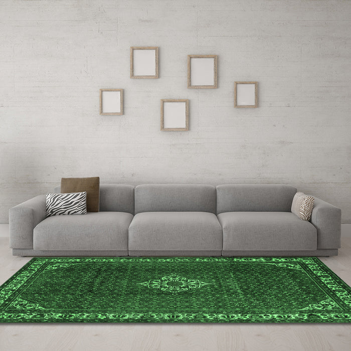 Machine Washable Persian Emerald Green Traditional Area Rugs in a Living Room,, wshtr1391emgrn