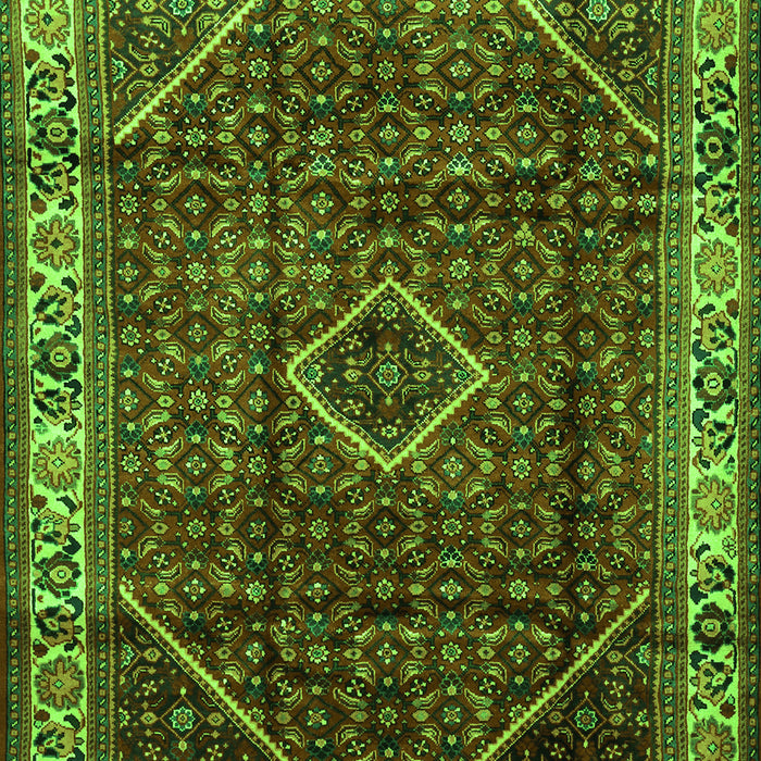Serging Thickness of Machine Washable Persian Green Traditional Area Rugs, wshtr1392grn