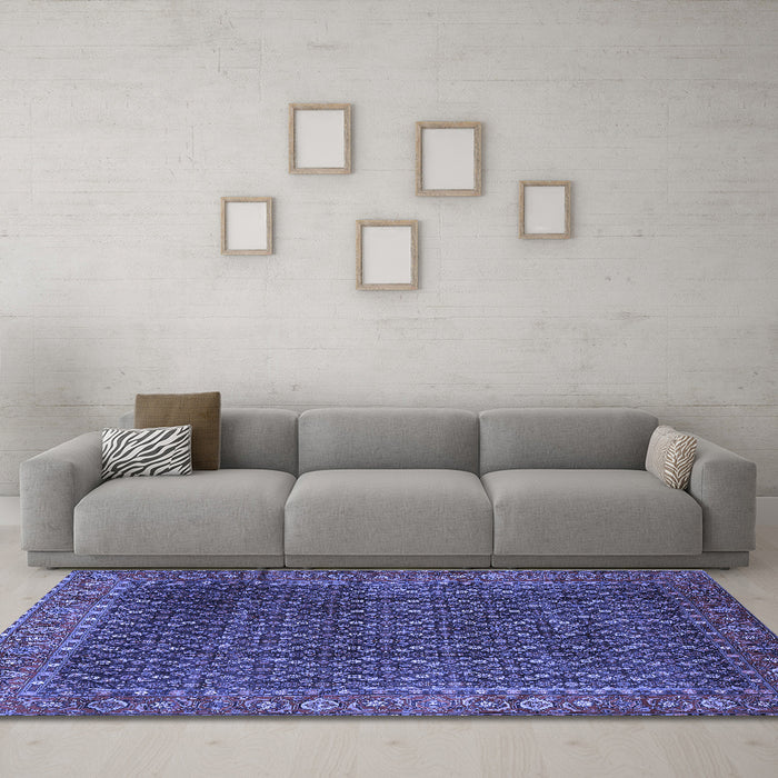 Machine Washable Persian Blue Traditional Rug in a Living Room, wshtr1394blu