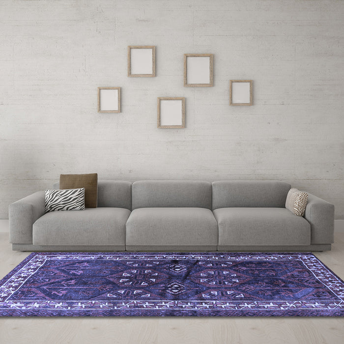 Machine Washable Persian Blue Traditional Rug in a Living Room, wshtr1399blu