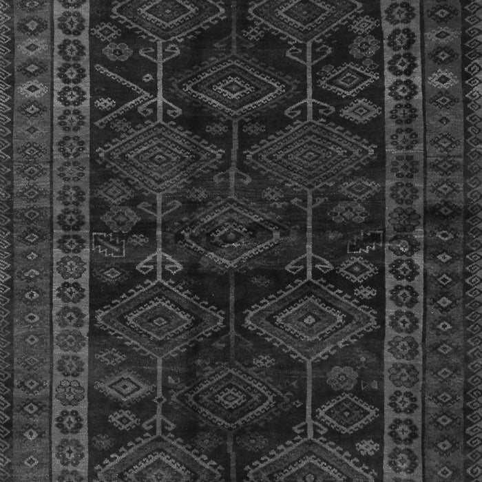 Serging Thickness of Machine Washable Persian Gray Traditional Rug, wshtr1400gry