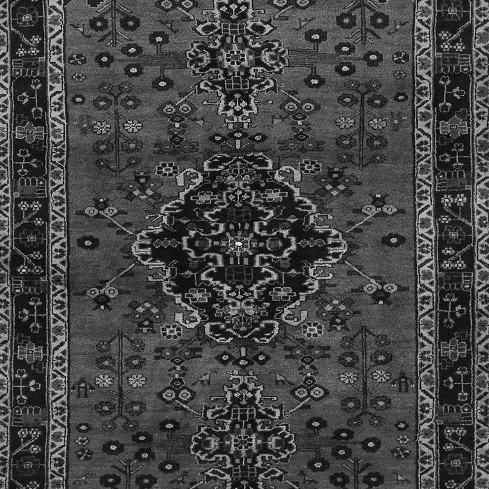 Serging Thickness of Machine Washable Persian Gray Traditional Rug, wshtr1403gry