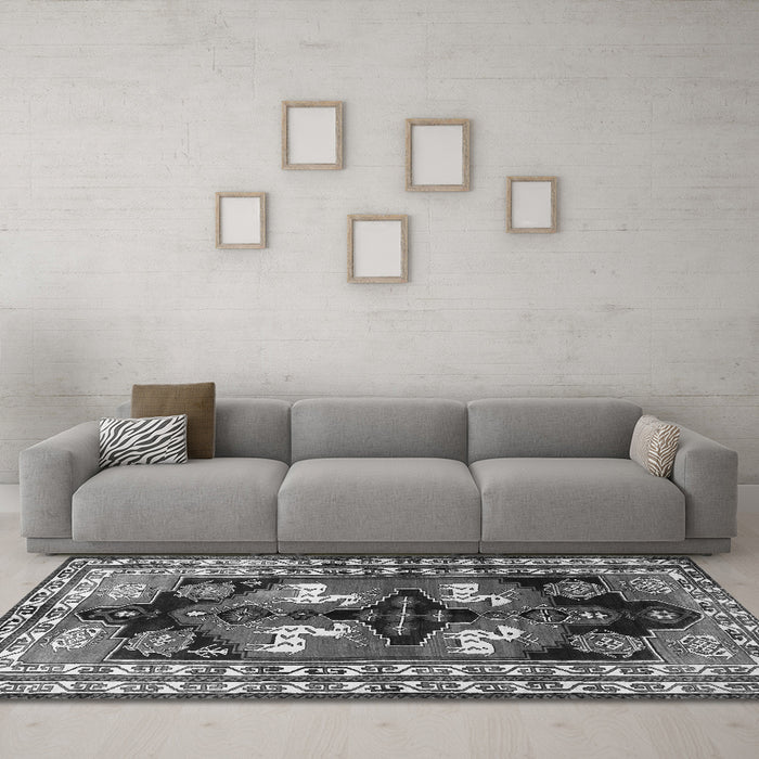 Machine Washable Persian Gray Traditional Rug in a Living Room,, wshtr1406gry