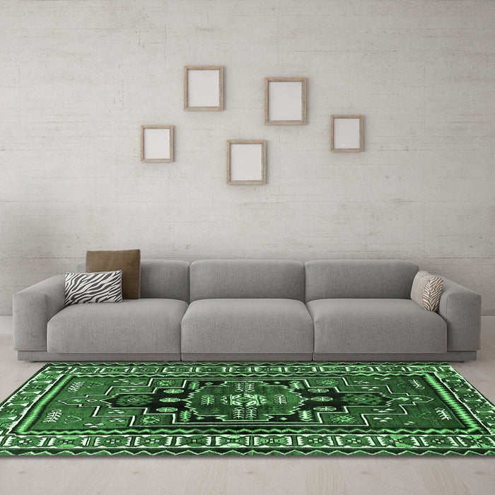 Machine Washable Persian Emerald Green Traditional Area Rugs in a Living Room,, wshtr1415emgrn