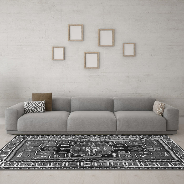 Machine Washable Persian Gray Traditional Rug in a Living Room,, wshtr1415gry