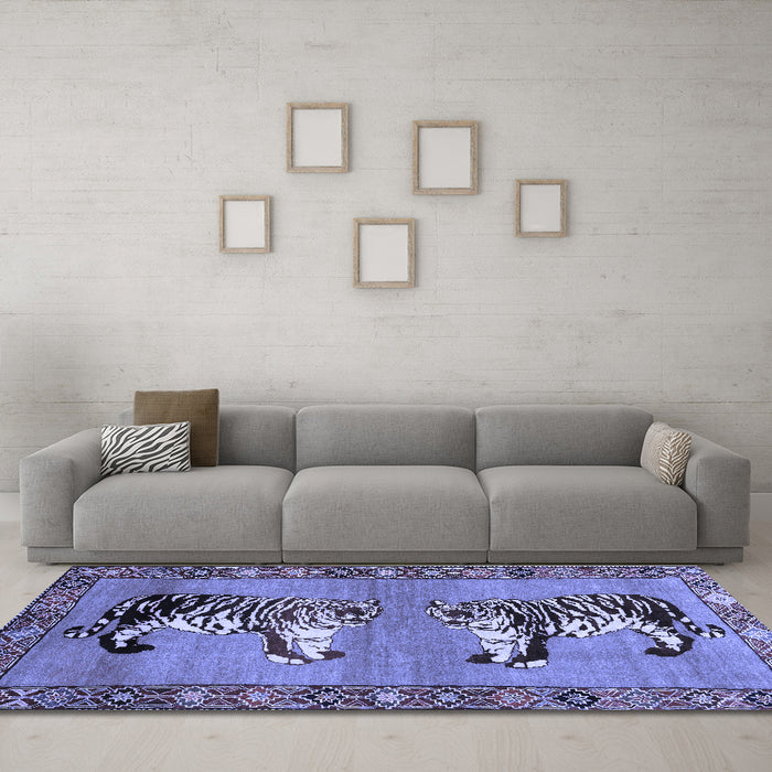 Machine Washable Persian Blue Traditional Rug in a Living Room, wshtr1421blu