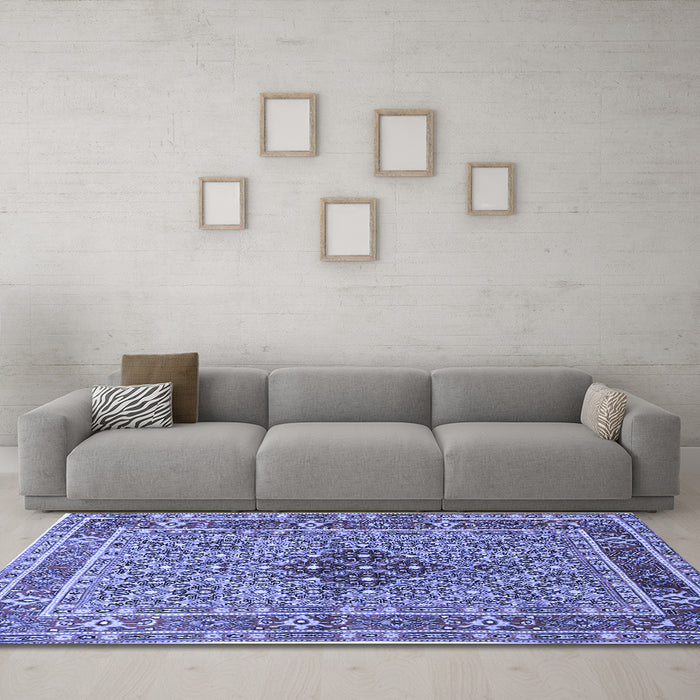 Machine Washable Persian Blue Traditional Rug in a Living Room, wshtr1428blu