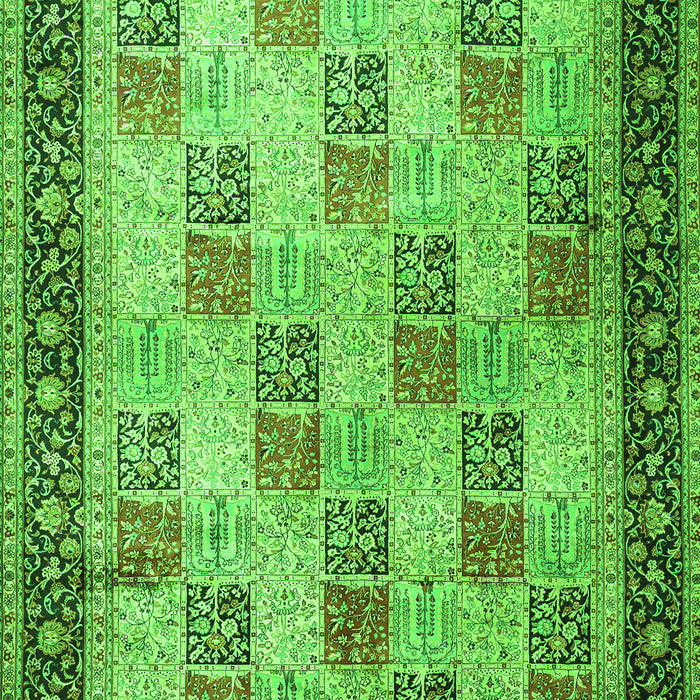 Serging Thickness of Machine Washable Persian Green Traditional Area Rugs, wshtr1431grn
