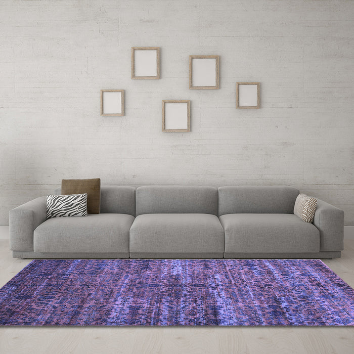 Machine Washable Persian Blue Traditional Rug in a Living Room, wshtr1438blu