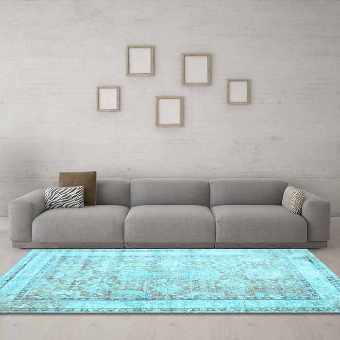 Machine Washable Oriental Light Blue Traditional Rug in a Living Room, wshtr1439lblu
