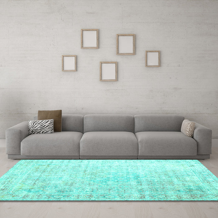 Machine Washable Persian Turquoise Traditional Area Rugs in a Living Room,, wshtr1440turq