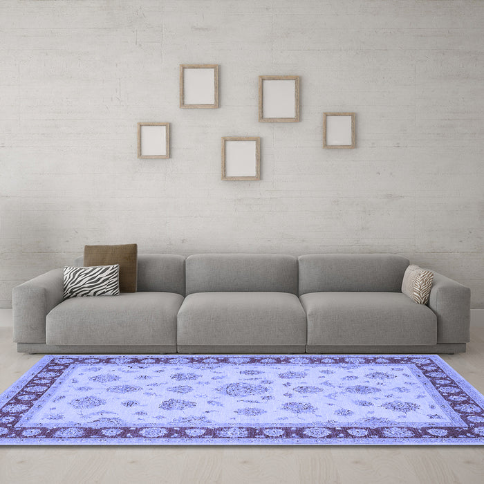 Machine Washable Oriental Blue Traditional Rug in a Living Room, wshtr1442blu
