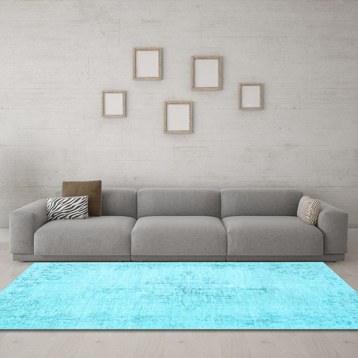 Machine Washable Persian Light Blue Traditional Rug in a Living Room, wshtr1447lblu