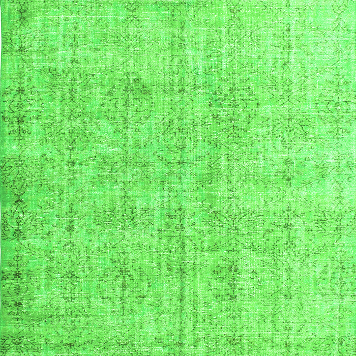 Serging Thickness of Machine Washable Persian Green Traditional Area Rugs, wshtr1448grn