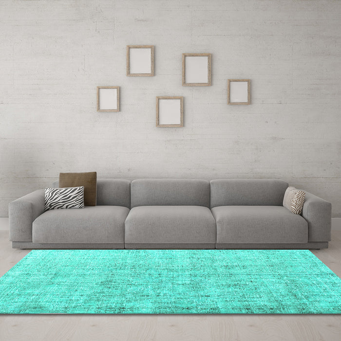 Machine Washable Persian Turquoise Traditional Area Rugs in a Living Room,, wshtr1448turq