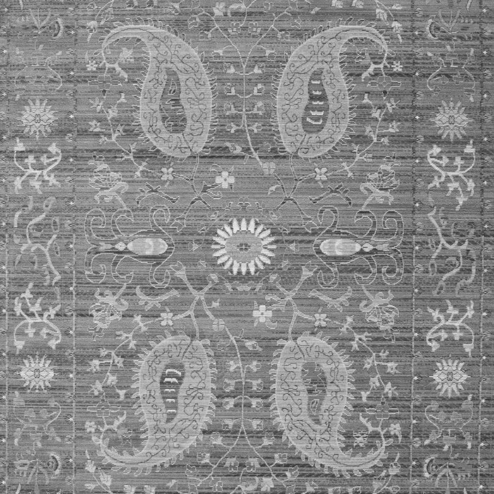 Serging Thickness of Machine Washable Persian Gray Traditional Rug, wshtr144gry