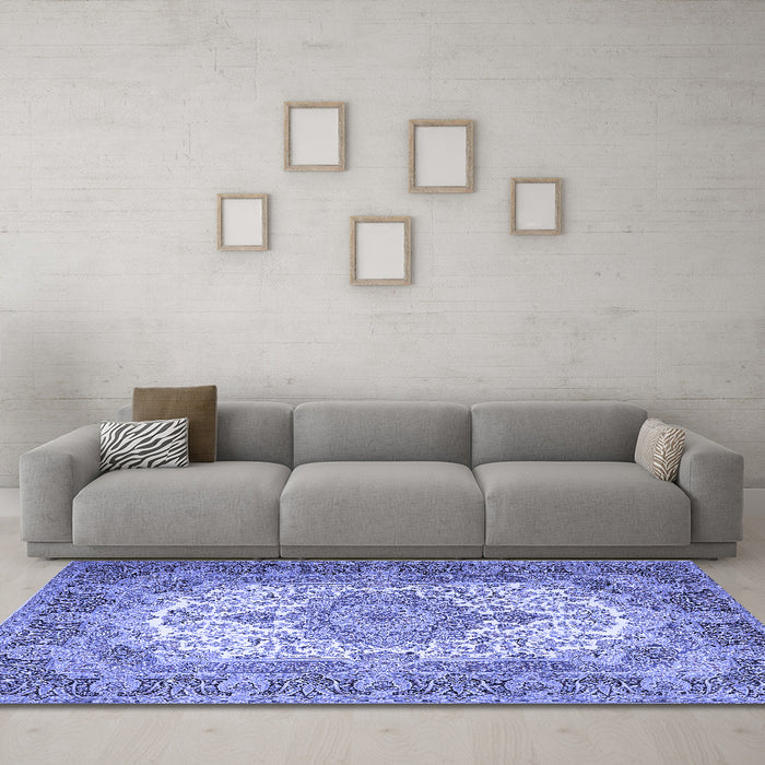 Machine Washable Medallion Blue Traditional Rug in a Living Room, wshtr1450blu