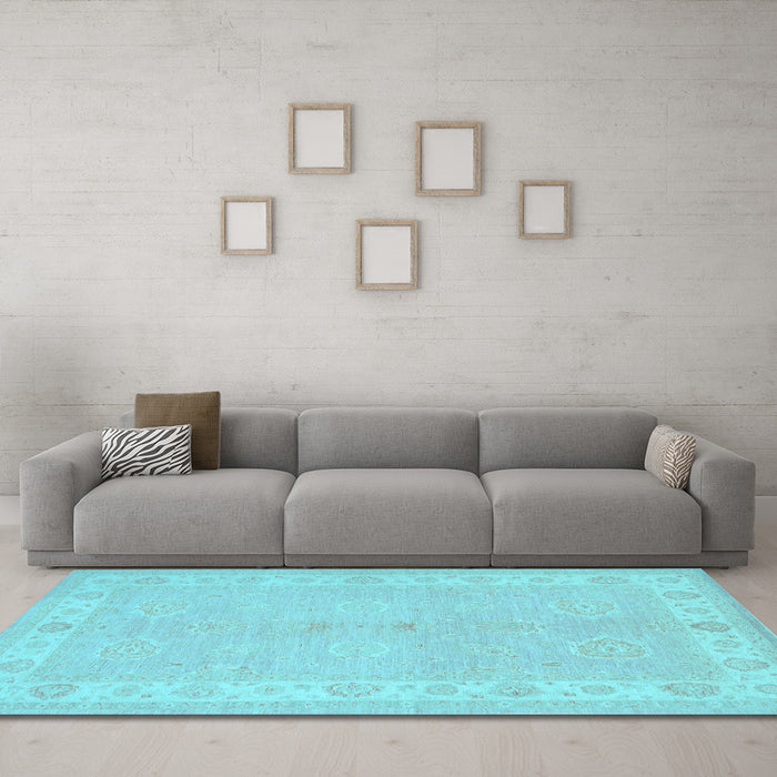 Machine Washable Persian Light Blue Traditional Rug in a Living Room, wshtr1451lblu