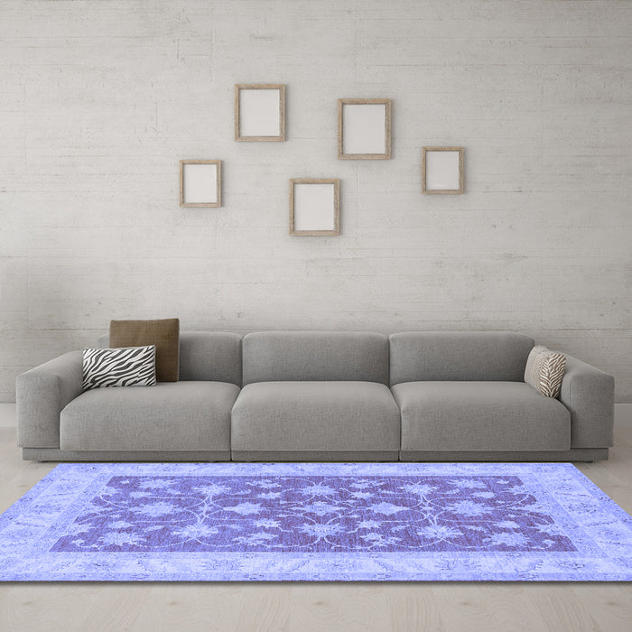 Machine Washable Oriental Blue Traditional Rug in a Living Room, wshtr1452blu