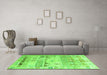 Machine Washable Persian Green Traditional Area Rugs in a Living Room,, wshtr1457grn