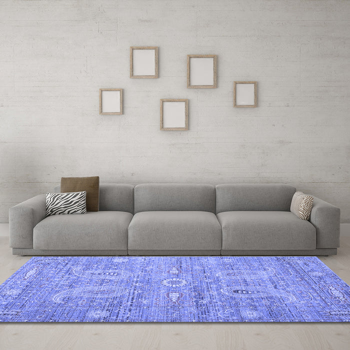 Machine Washable Persian Blue Traditional Rug in a Living Room, wshtr145blu