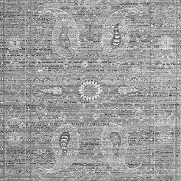 Serging Thickness of Machine Washable Persian Gray Traditional Rug, wshtr145gry