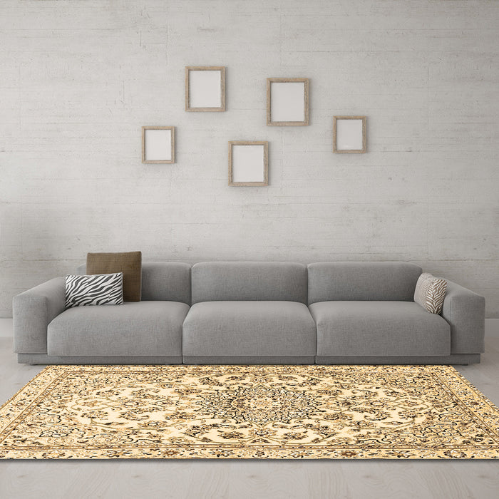 Machine Washable Persian Brown Traditional Rug in a Living Room,, wshtr1462brn