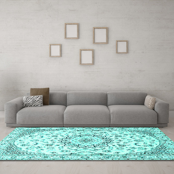 Machine Washable Medallion Turquoise Traditional Area Rugs in a Living Room,, wshtr1464turq