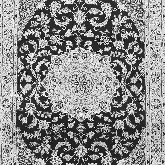 Serging Thickness of Machine Washable Medallion Gray Traditional Rug, wshtr1467gry