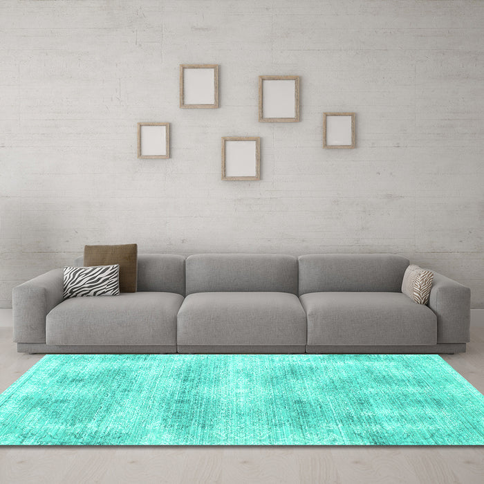 Machine Washable Persian Turquoise Traditional Area Rugs in a Living Room,, wshtr146turq