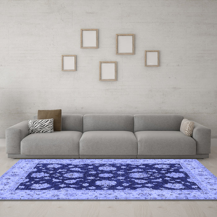 Machine Washable Persian Blue Traditional Rug in a Living Room, wshtr1475blu