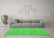 Machine Washable Persian Green Traditional Area Rugs in a Living Room,, wshtr147grn