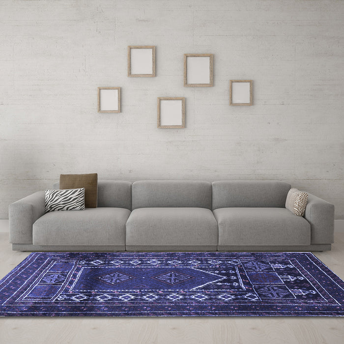 Machine Washable Persian Blue Traditional Rug in a Living Room, wshtr1481blu
