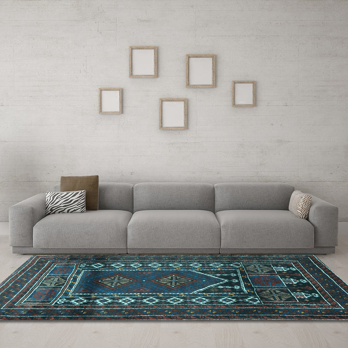 Machine Washable Persian Light Blue Traditional Rug in a Living Room, wshtr1481lblu