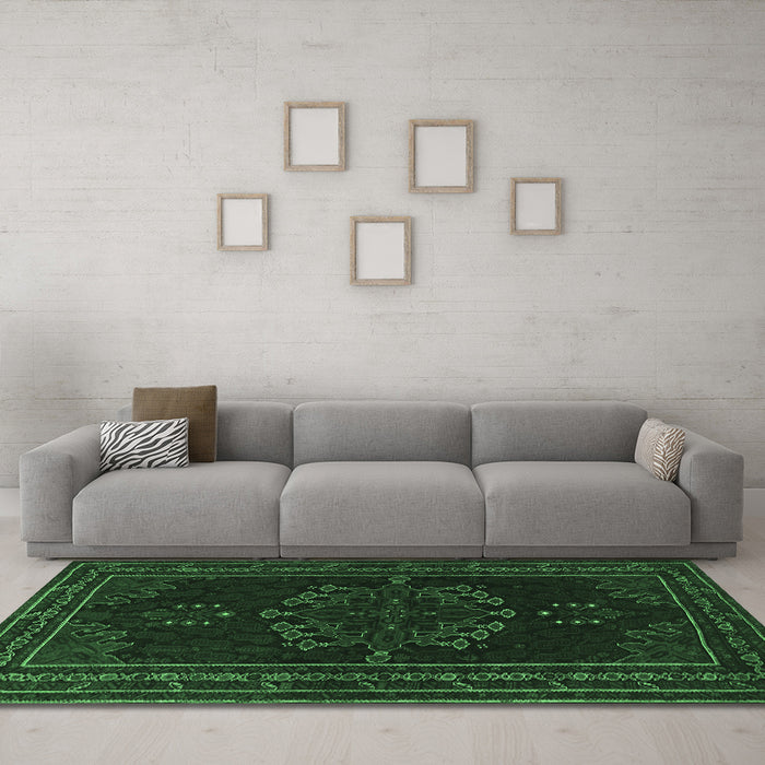 Machine Washable Persian Emerald Green Traditional Area Rugs in a Living Room,, wshtr1484emgrn