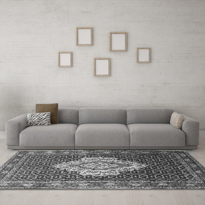 Machine Washable Medallion Gray Traditional Rug in a Living Room,, wshtr1495gry