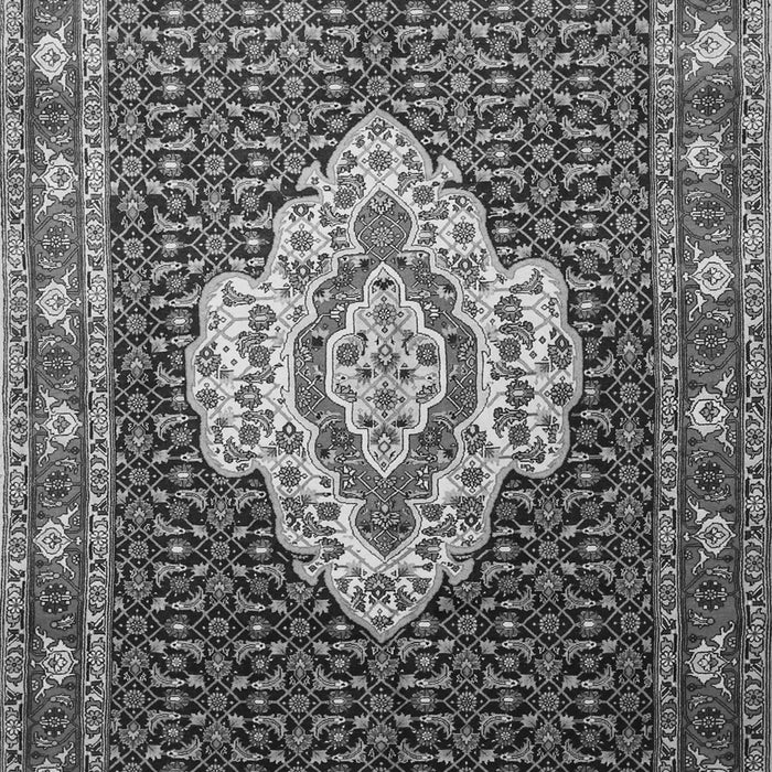 Serging Thickness of Machine Washable Medallion Gray Traditional Rug, wshtr1495gry