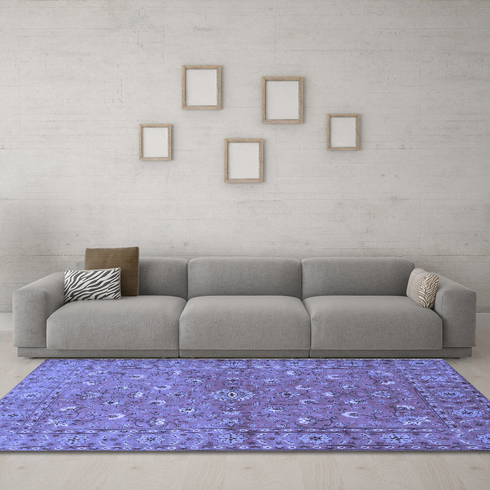 Machine Washable Persian Blue Traditional Rug in a Living Room, wshtr1496blu