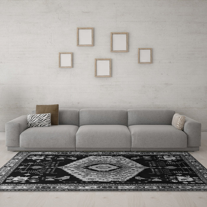 Machine Washable Persian Gray Traditional Rug in a Living Room,, wshtr1497gry