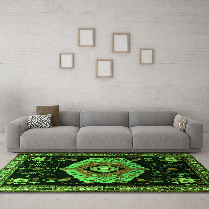 Machine Washable Persian Green Traditional Area Rugs in a Living Room,, wshtr1497grn