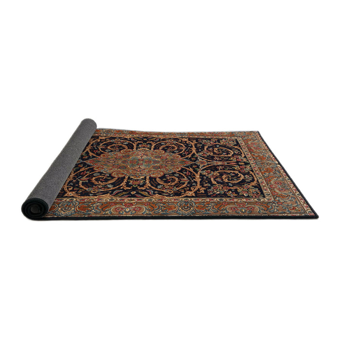 Sideview of Traditional Red Medallion Rug, tr15