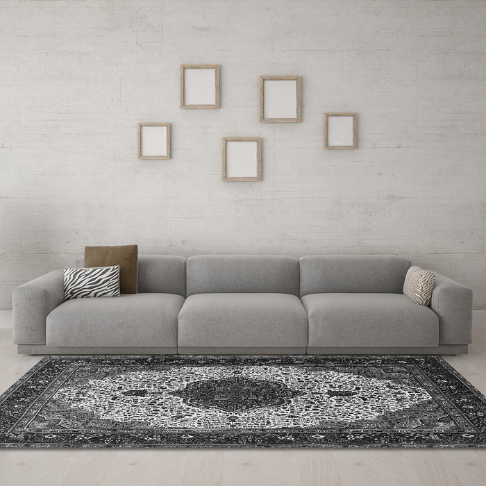 Machine Washable Medallion Gray Traditional Rug in a Living Room,, wshtr1505gry