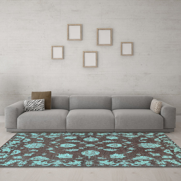 Machine Washable Persian Light Blue Traditional Rug in a Living Room, wshtr1507lblu