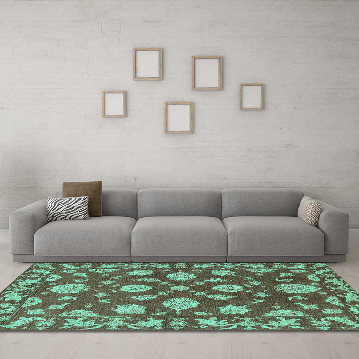 Machine Washable Persian Turquoise Traditional Area Rugs in a Living Room,, wshtr1507turq
