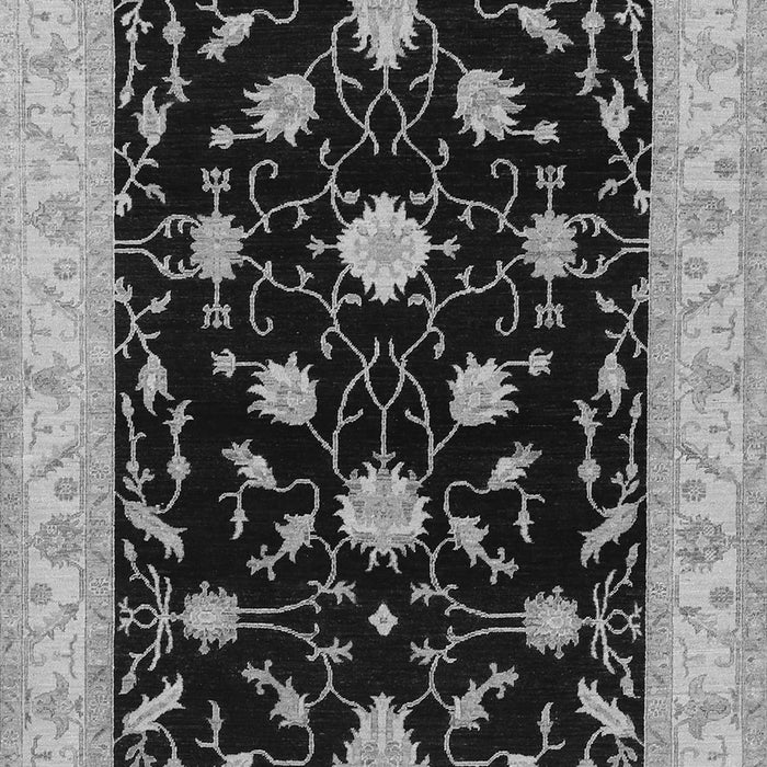 Serging Thickness of Machine Washable Persian Gray Traditional Rug, wshtr1509gry